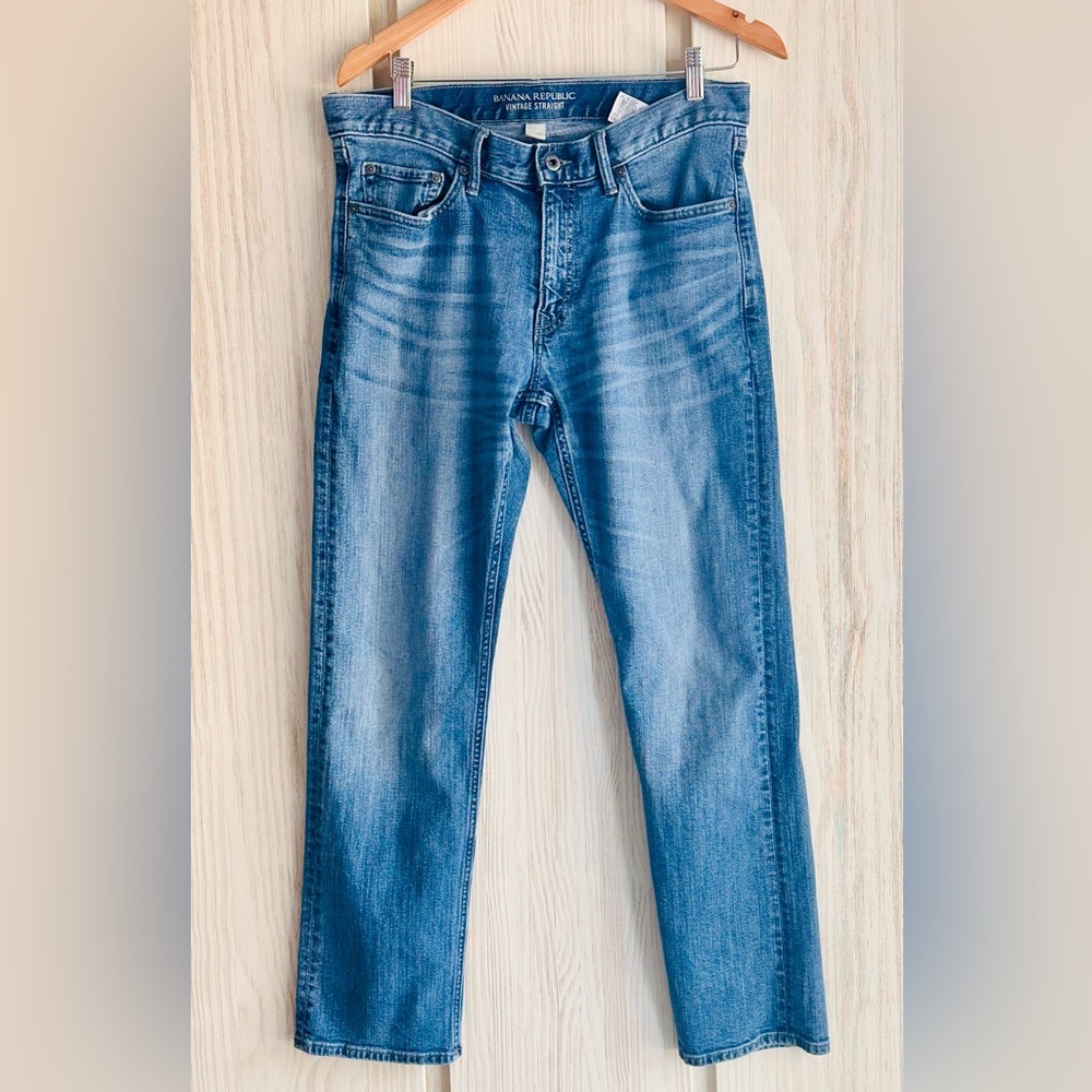 Banana Republic Women’s Vintage Straight Leg Jeana Size 33x30